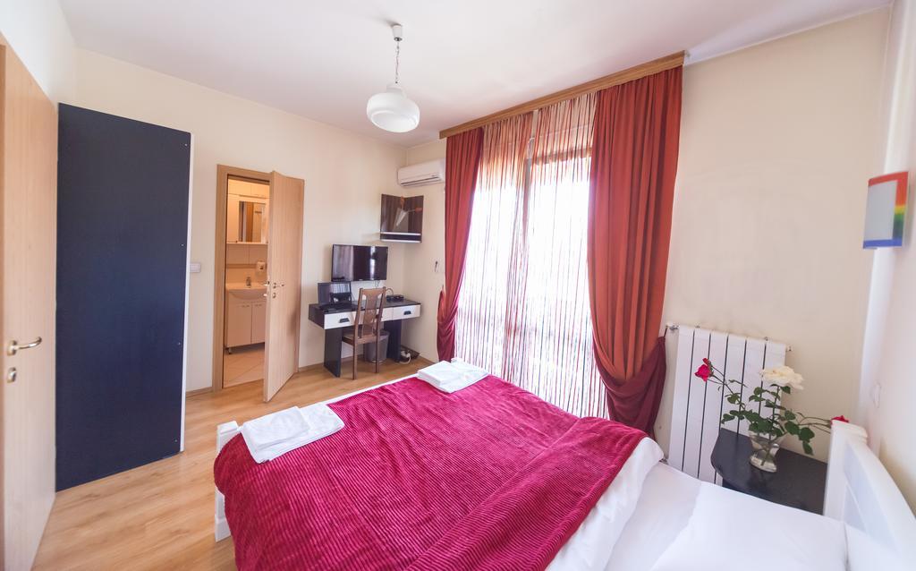 Hotel Piramida Podgorica Extérieur photo