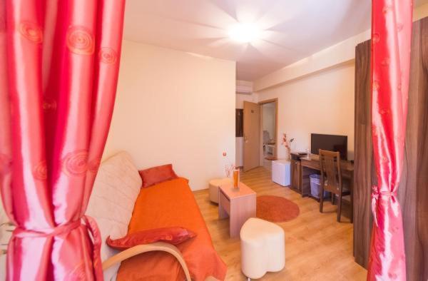 Hotel Piramida Podgorica Extérieur photo